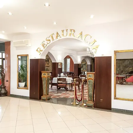 Bella Vista Warszawa 3*